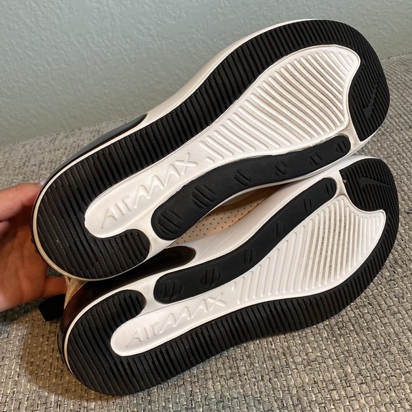 Nike Air Max Dia SE Cream/Nude sz8 - Picture 3 of 5